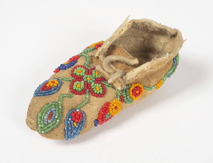 Untitled (Infant moccasin with floral motif)